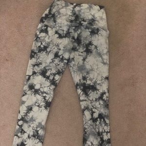 Wunder under 7/8 marble leggings